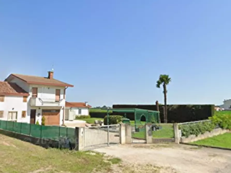 Immagine 2 di Porzione di casa in vendita  in Via Caseggiato a Boschi Sant'anna