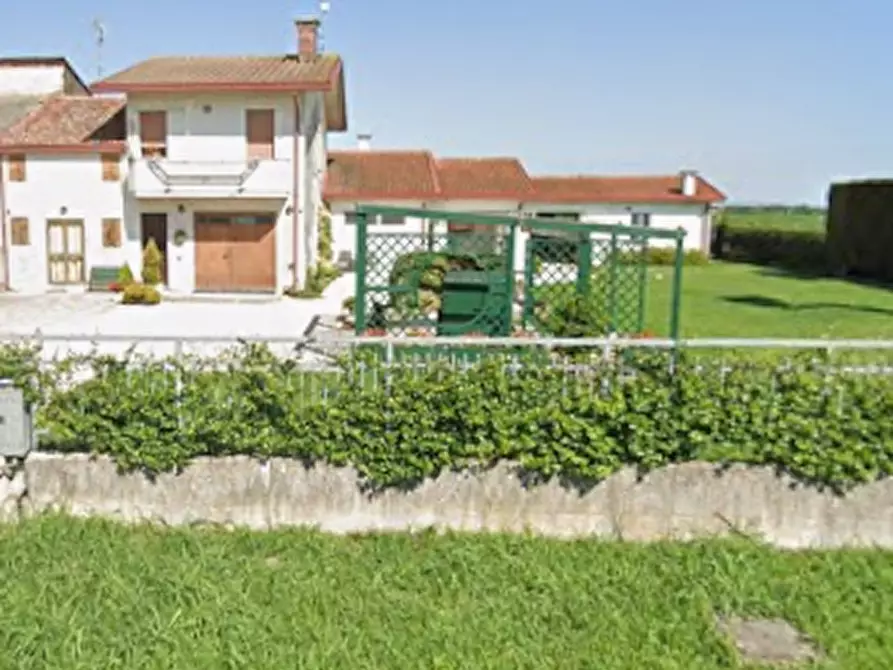 Immagine 5 di Porzione di casa in vendita  in Via Caseggiato a Boschi Sant'anna