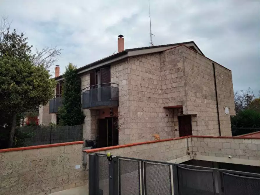 Immagine 2 di Casa indipendente in vendita  in Via Colletrave a San Gemini