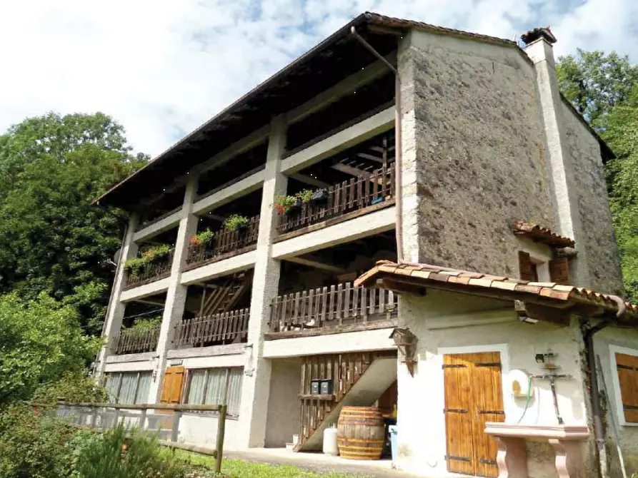 Immagine 2 di Appartamento in vendita  in Via Ropata a Frisanco