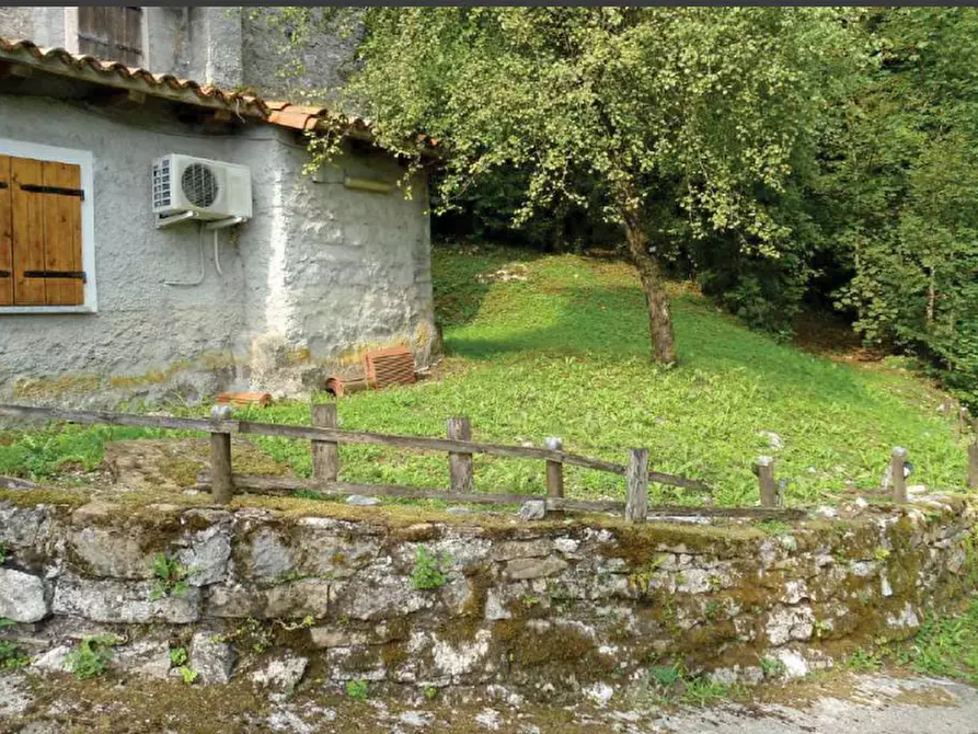 Immagine 4 di Appartamento in vendita  in Via Ropata a Frisanco