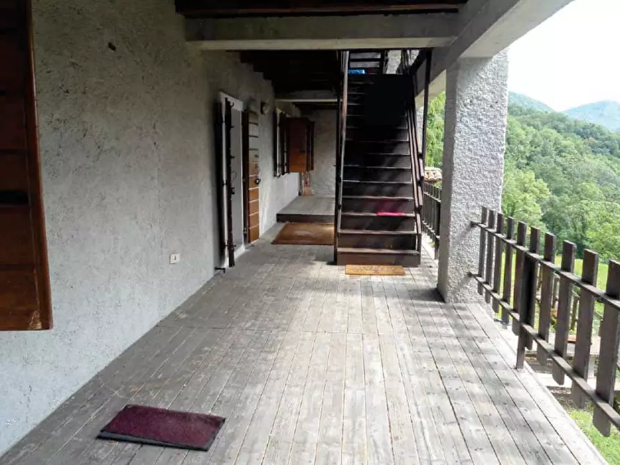 Immagine 7 di Appartamento in vendita  in Via Ropata a Frisanco