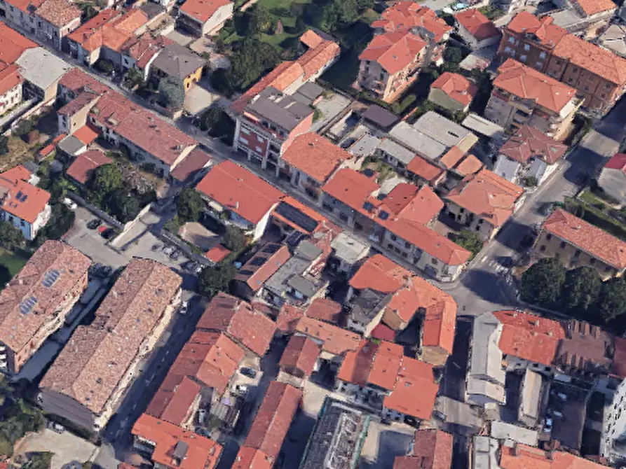 Immagine 10 di Posto auto in vendita  in Via Garibaldi a Giussano