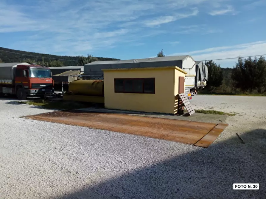 Immagine 4 di Capannone industriale in vendita  in Via Orvieto a Amelia
