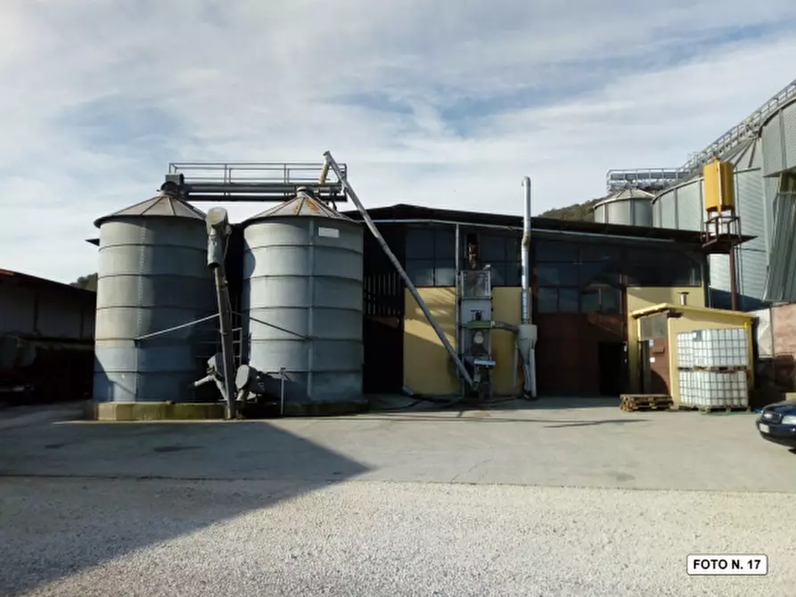 Immagine 9 di Capannone industriale in vendita  in Via Orvieto a Amelia