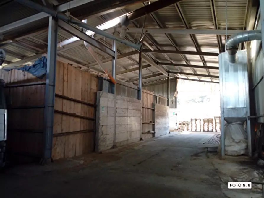 Immagine 18 di Capannone industriale in vendita  in Via Orvieto a Amelia