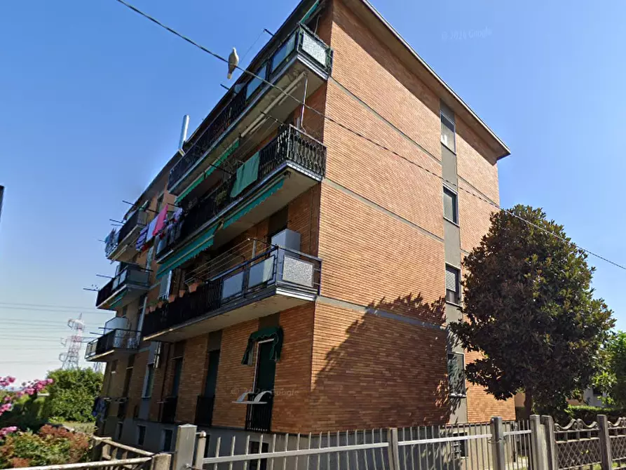Immagine 5 di Appartamento in vendita  in Via Giuseppe Parini a Rho