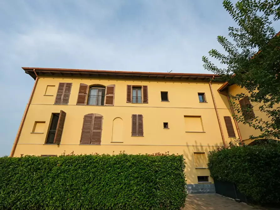 Immagine 1 di Appartamento in vendita  in Via Martiri di Cefalonia a Peschiera Borromeo