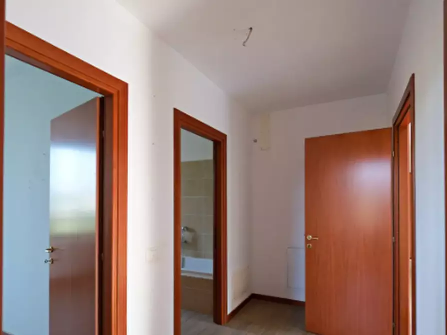 Immagine 13 di Appartamento in vendita  in Via Martiri di Cefalonia a Peschiera Borromeo