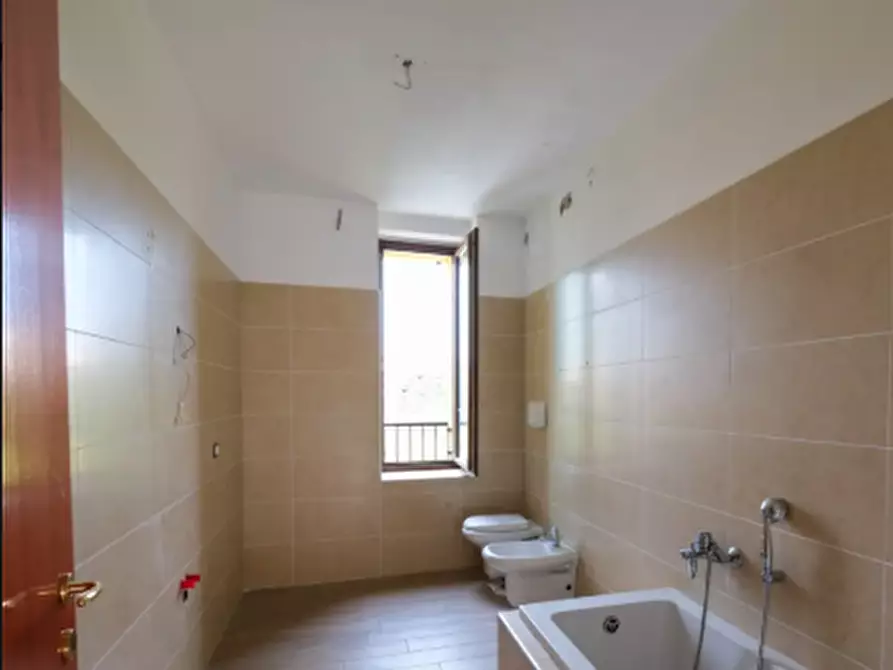 Immagine 17 di Appartamento in vendita  in Via Martiri di Cefalonia a Peschiera Borromeo