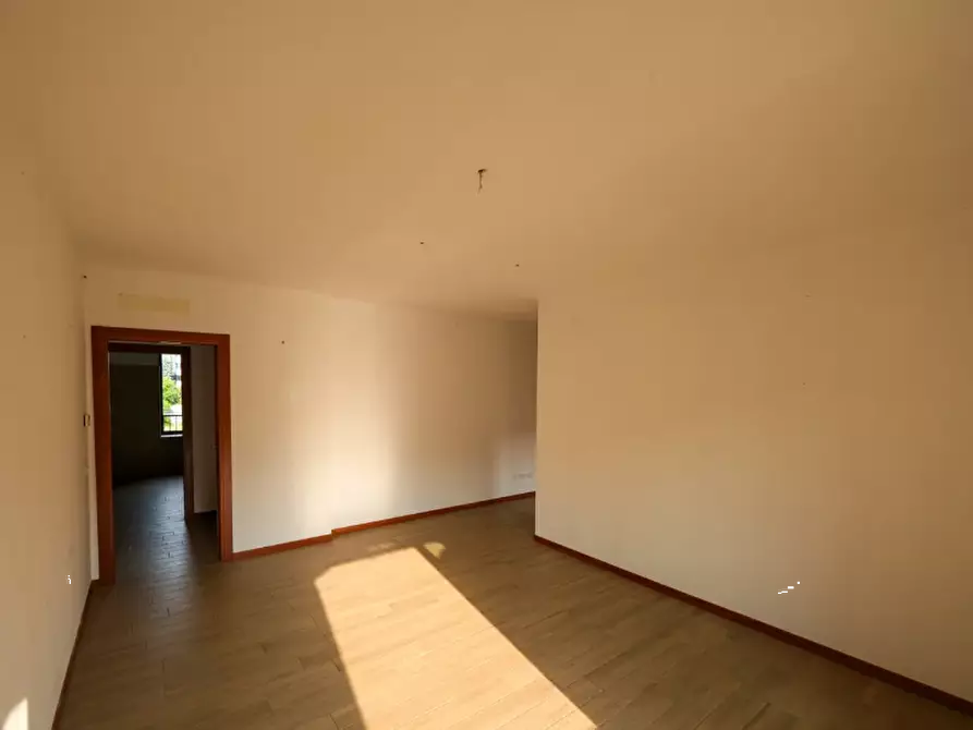 Immagine 18 di Appartamento in vendita  in Via Martiri di Cefalonia a Peschiera Borromeo