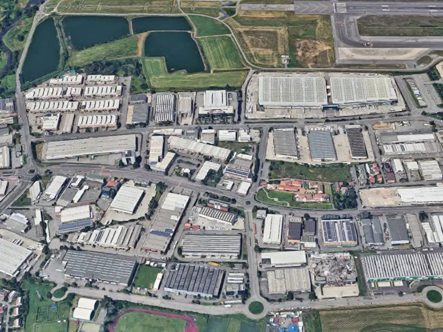 Immagine 9 di Appartamento in vendita  in Via Martiri di Cefalonia a Peschiera Borromeo