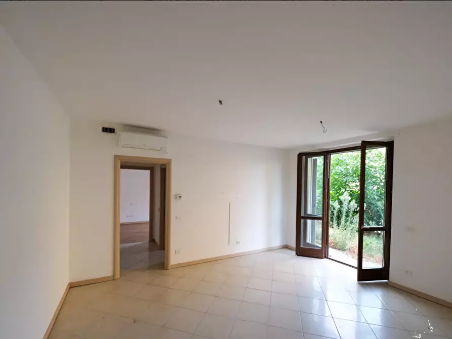 Immagine 20 di Appartamento in vendita  in Via Martiri di Cefalonia a Peschiera Borromeo