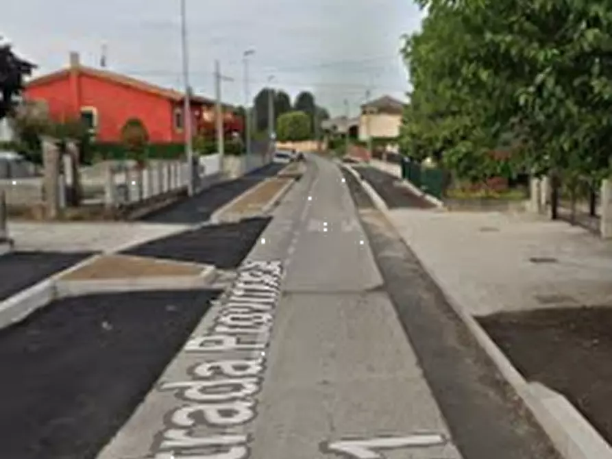 Immagine 7 di Appartamento in vendita  in Via Cadelferro a Oppeano