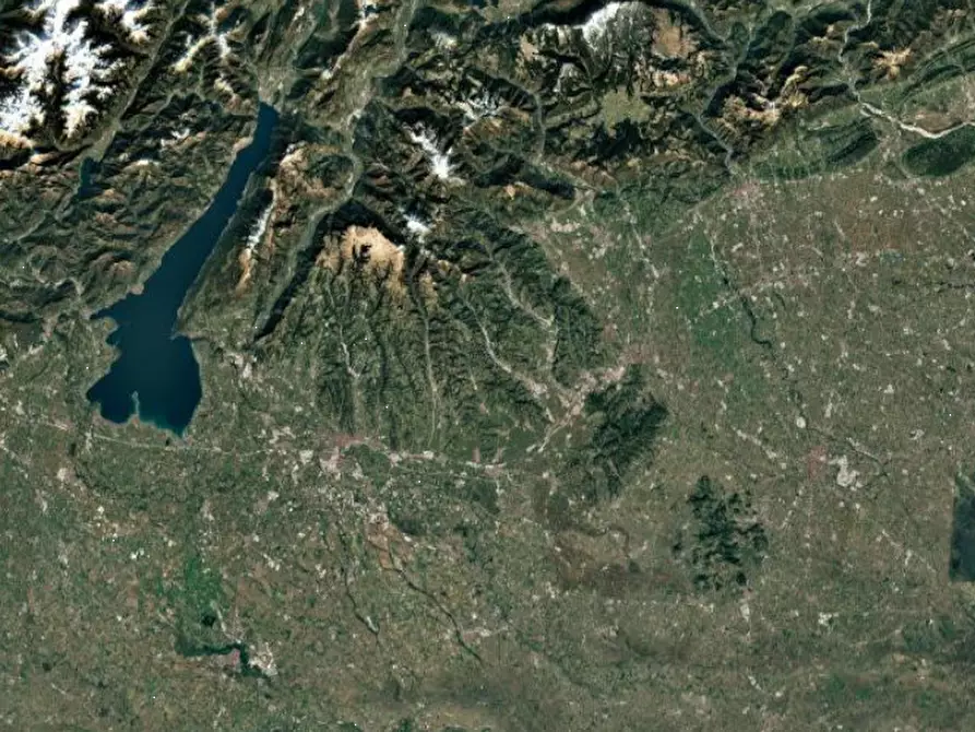 Immagine 4 di Terreno agricolo in vendita  in Località Prà a Cerro Veronese