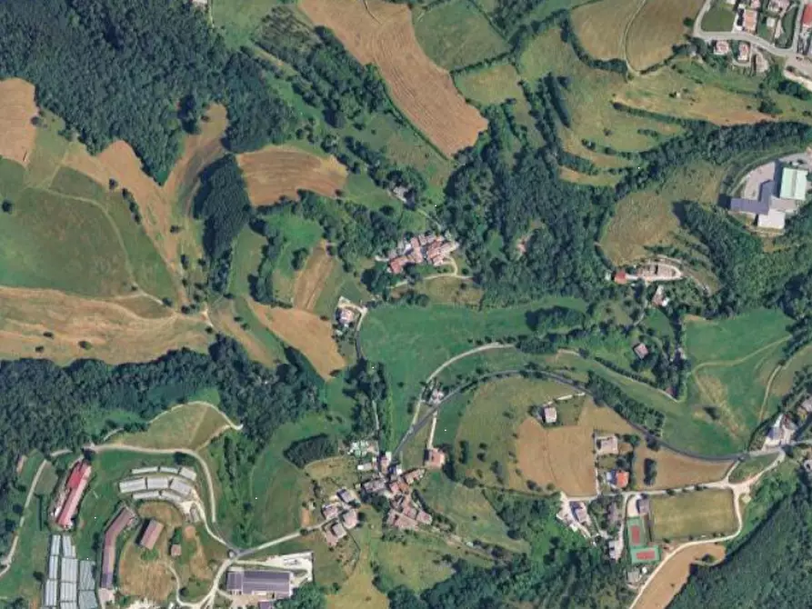 Immagine 6 di Terreno agricolo in vendita  in Località Prà a Cerro Veronese