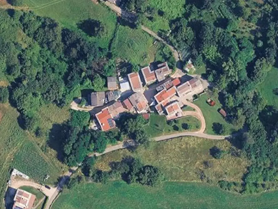 Immagine 7 di Terreno agricolo in vendita  in Località Prà a Cerro Veronese
