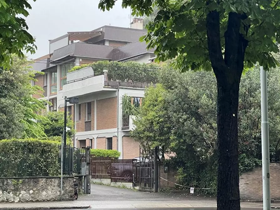 Immagine 3 di Appartamento in vendita  in Viale Antonio Aldini a Bologna