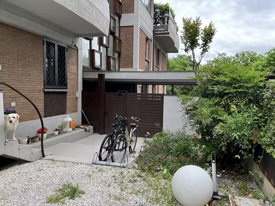 Immagine 7 di Appartamento in vendita  in Viale Antonio Aldini a Bologna