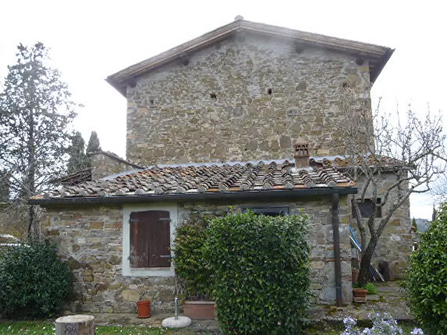 Immagine 3 di Casa indipendente in vendita  in Via San Martino in Cecione a Greve In Chianti