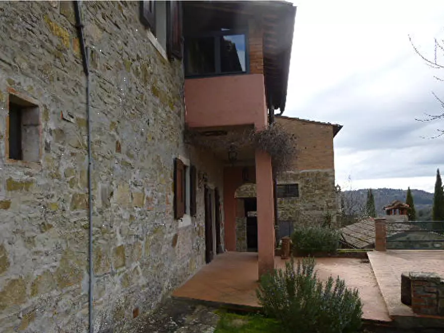 Immagine 7 di Casa indipendente in vendita  in Via San Martino in Cecione a Greve In Chianti