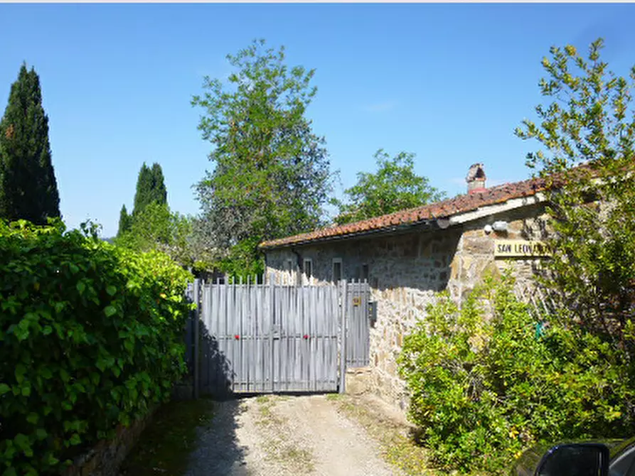 Immagine 11 di Casa indipendente in vendita  in Via San Martino in Cecione a Greve In Chianti