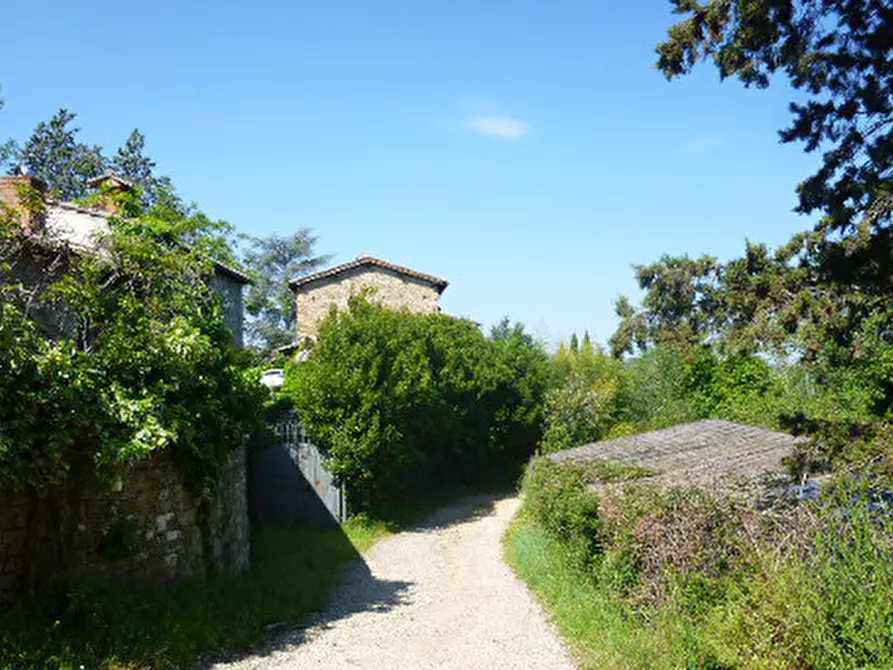 Immagine 16 di Casa indipendente in vendita  in Via San Martino in Cecione a Greve In Chianti