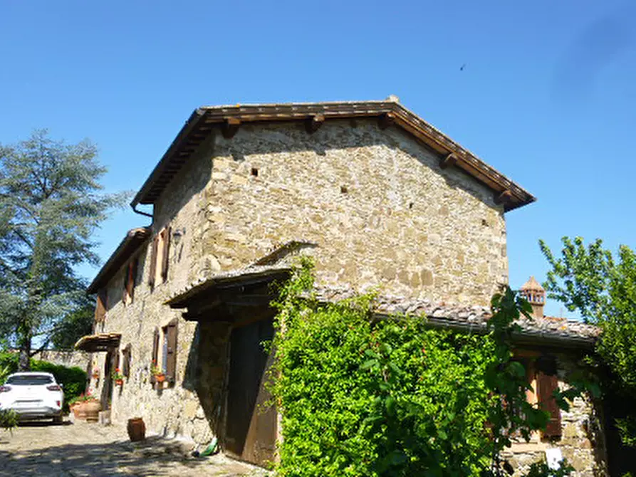 Immagine 33 di Casa indipendente in vendita  in Via San Martino in Cecione a Greve In Chianti