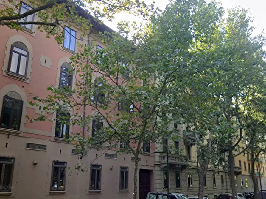 Immagine 9 di Appartamento in vendita  in Viale Malta a Firenze