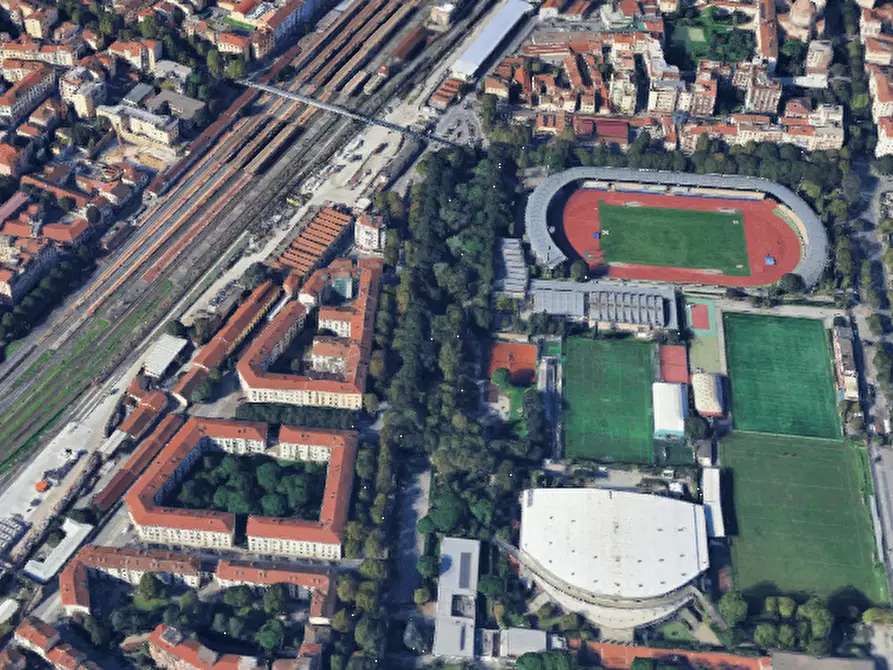 Immagine 23 di Appartamento in vendita  in Viale Malta a Firenze