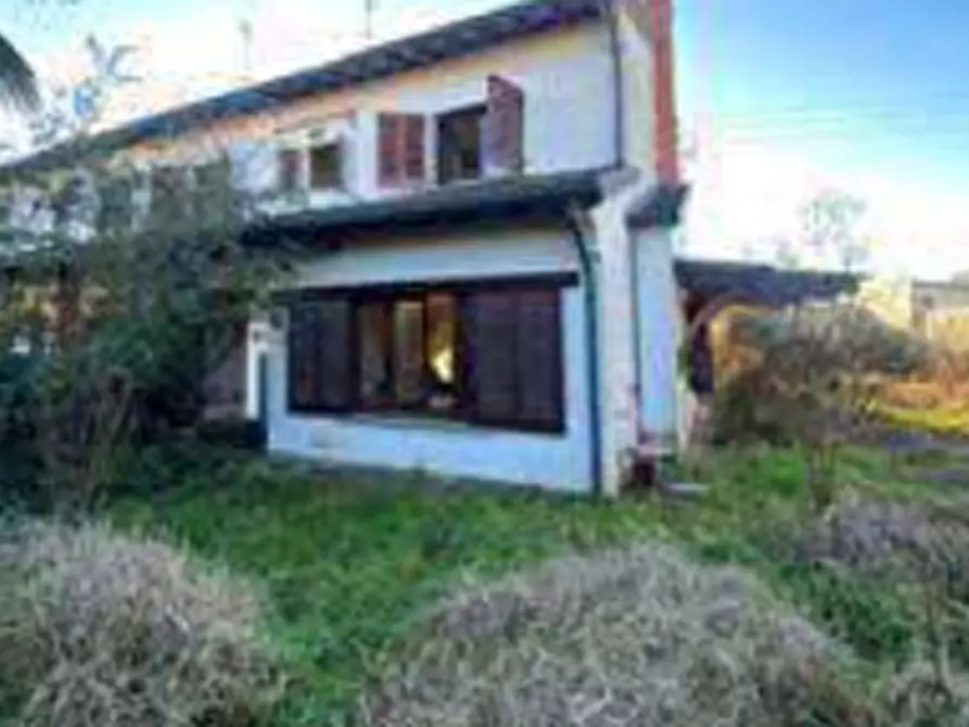 Immagine 4 di Casa bifamiliare in vendita  in Via S. Pertini a Tromello