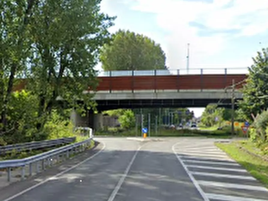 Immagine 3 di Magazzino in vendita  in Via SS 35 dei Giovi a Paderno Dugnano