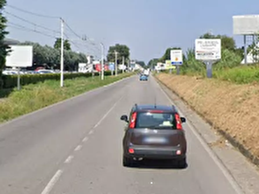 Immagine 4 di Magazzino in vendita  in Via SS 35 dei Giovi a Paderno Dugnano