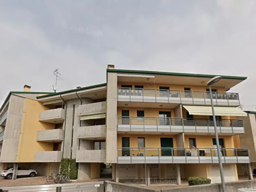 Immagine 3 di Appartamento in vendita  in Via Roma a Latisana