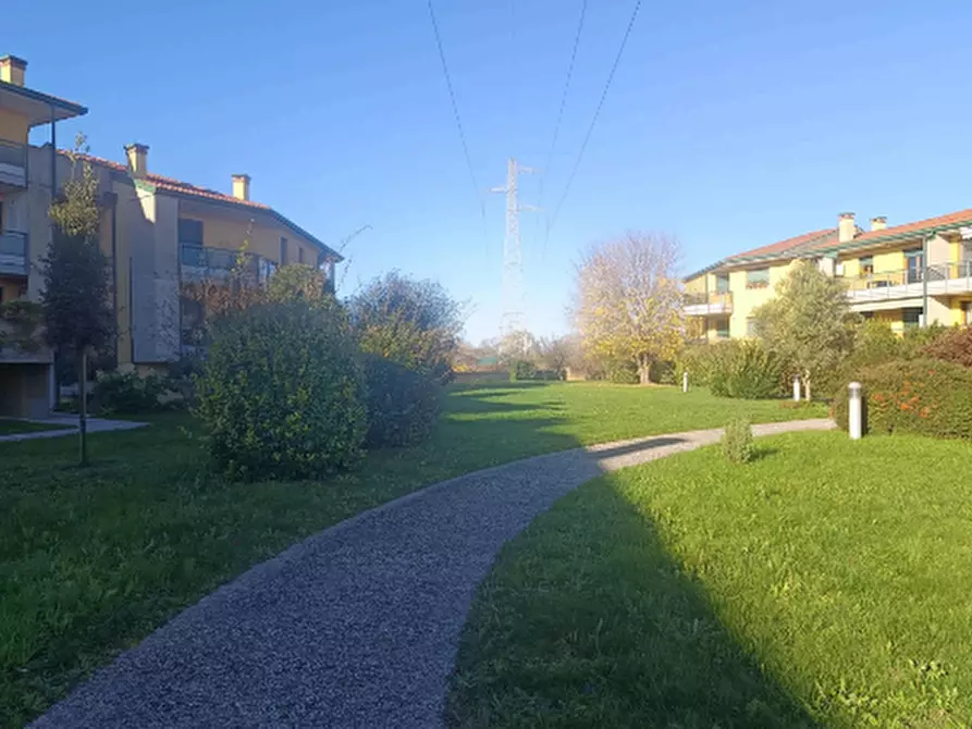 Immagine 9 di Appartamento in vendita  in Via Roma a Latisana