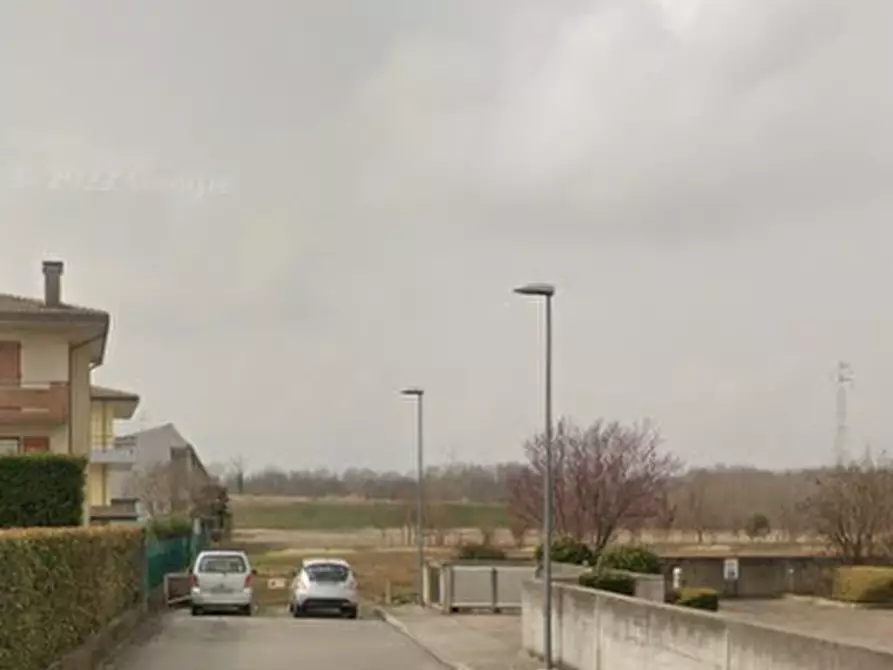 Immagine 12 di Appartamento in vendita  in Via Roma a Latisana