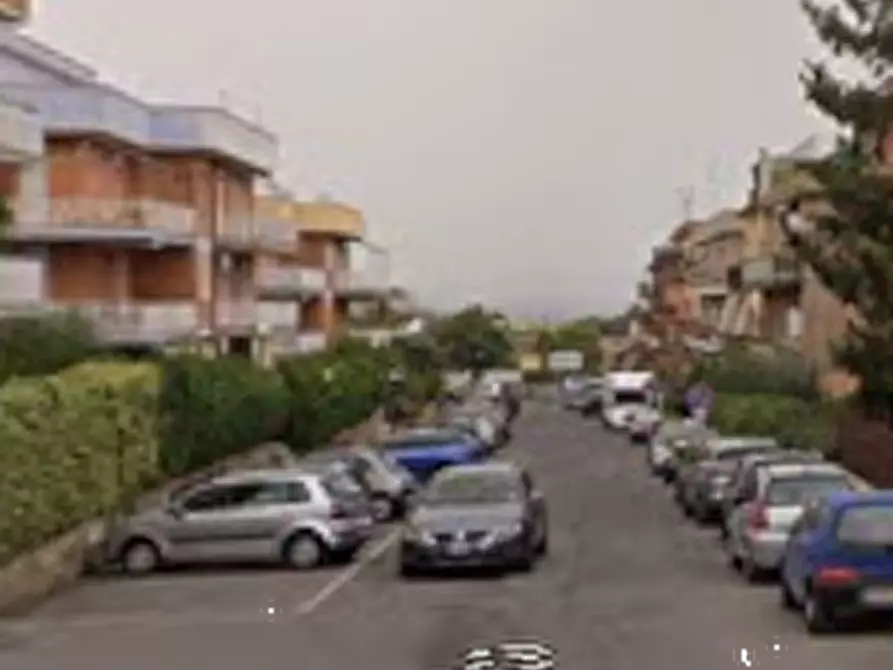 Immagine 6 di Garage in vendita  in Via Silvio Pellico a Monterotondo