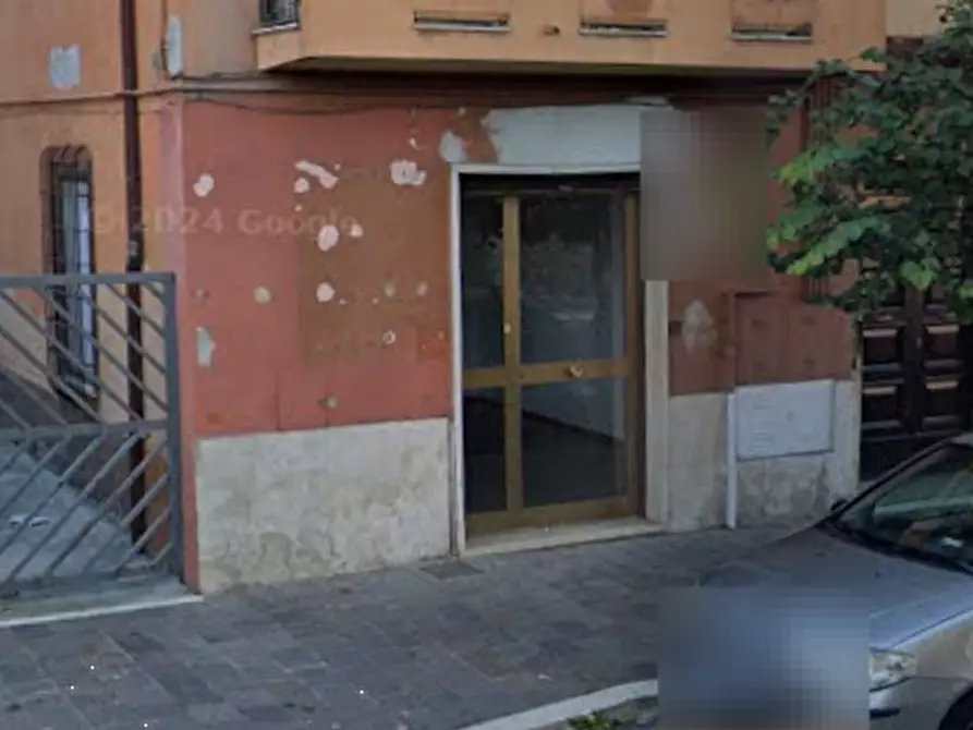 Immagine 2 di Negozio in vendita  in Via Filippo Turati a Monterotondo
