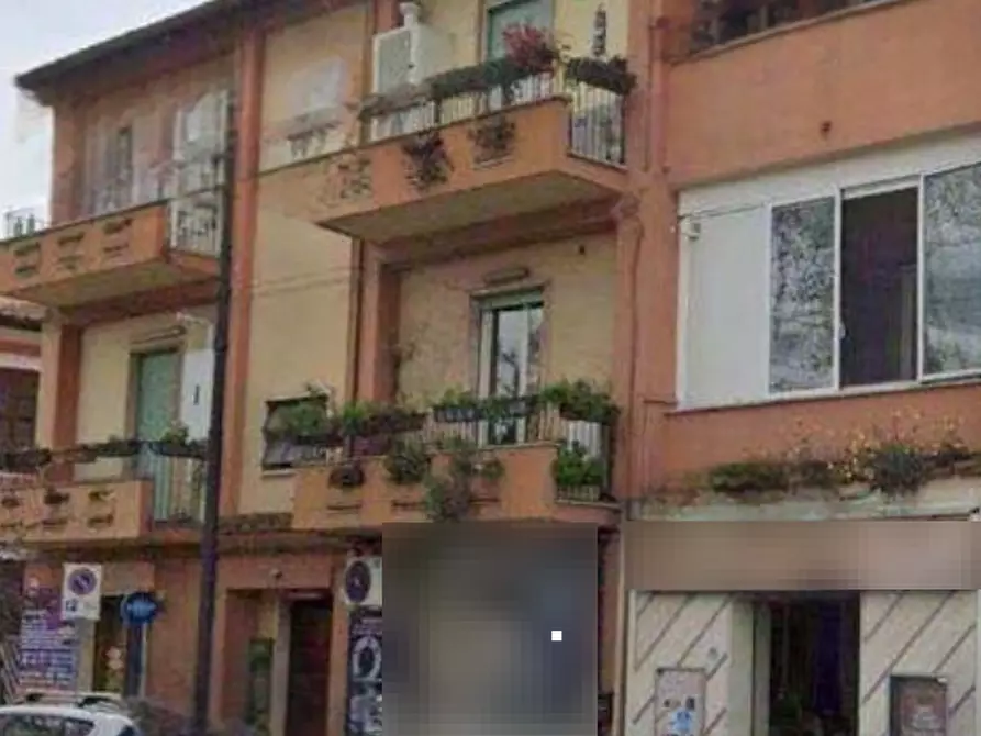 Immagine 3 di Negozio in vendita  in Via Filippo Turati a Monterotondo