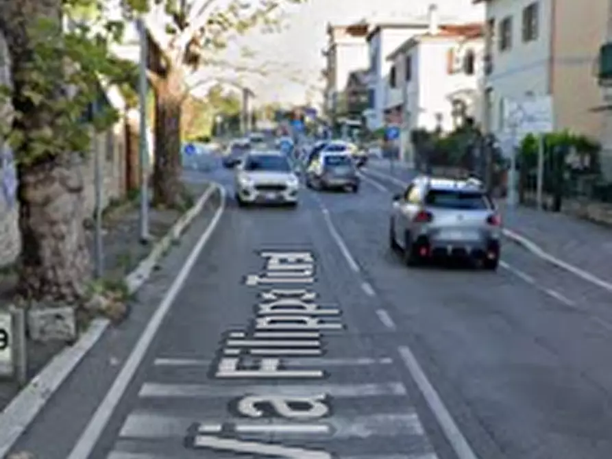 Immagine 4 di Negozio in vendita  in Via Filippo Turati a Monterotondo