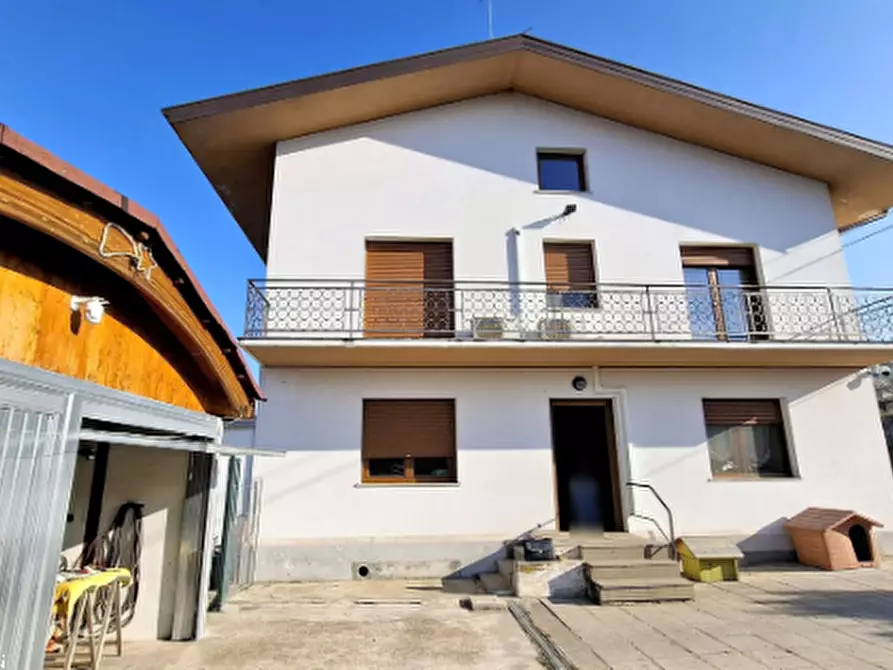 Immagine 2 di Villa in vendita  in Via Ledra a Buja