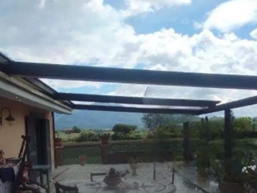 Immagine 3 di Villa in vendita  in Strada Torre della Fiora a Palombara Sabina