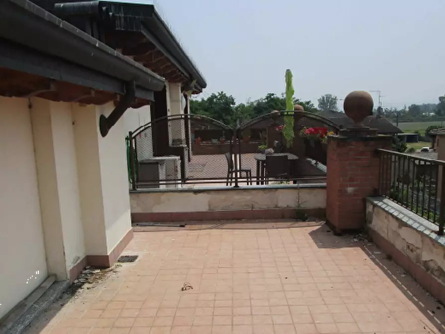 Immagine 31 di Mansarda in vendita  in Via Sandro Pertini  a Pizzale