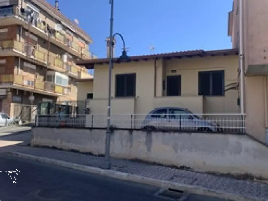 Immagine 2 di Appartamento in vendita  in V. Algidus a Lariano