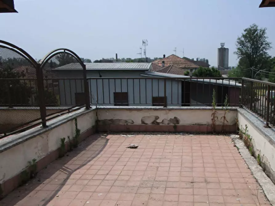 Immagine 32 di Mansarda in vendita  in Via Sandro Pertini  a Pizzale