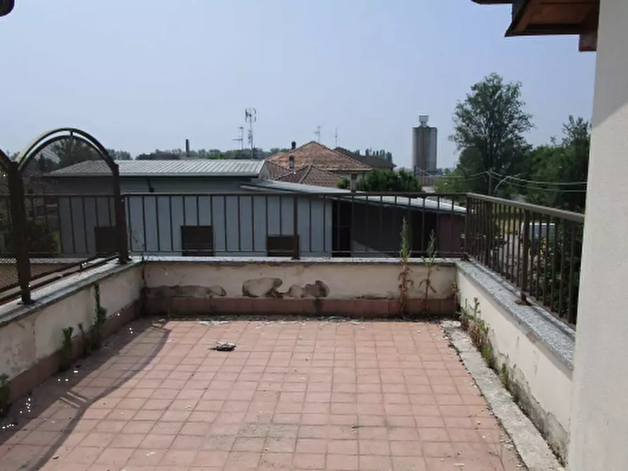 Immagine 34 di Mansarda in vendita  in Via Sandro Pertini  a Pizzale