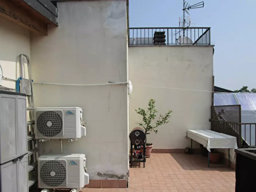 Immagine 5 di Appartamento in vendita  in Via Sandro Pertini  a Pizzale