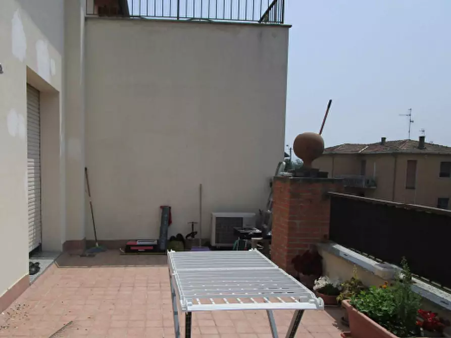 Immagine 4 di Appartamento in vendita  in Via Sandro Pertini  a Pizzale