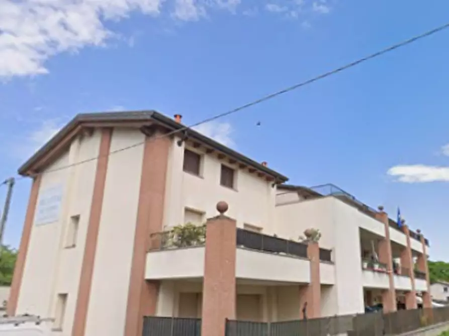 Immagine 18 di Appartamento in vendita  in Via Sandro Pertini  a Pizzale