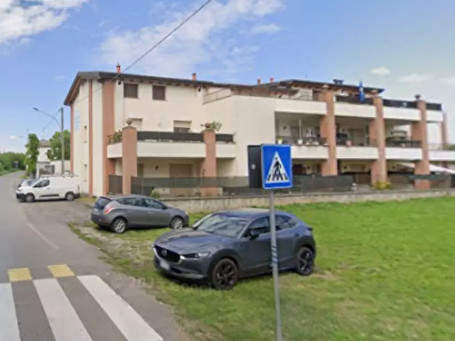 Immagine 19 di Appartamento in vendita  in Via Sandro Pertini  a Pizzale